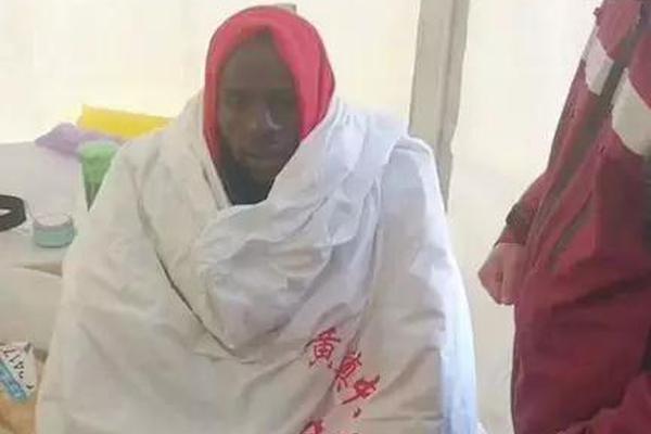 记者：如果开拓者寻求交易霍勒迪 湖人是最合适的归宿之一